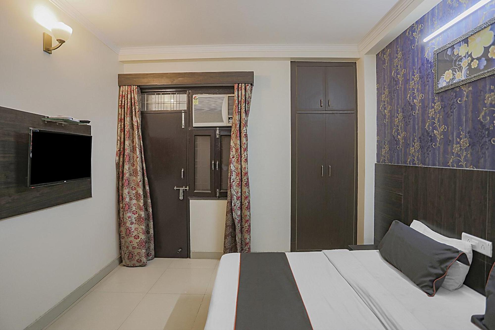 Hotel O Sun Villa New Delhi Exteriör bild